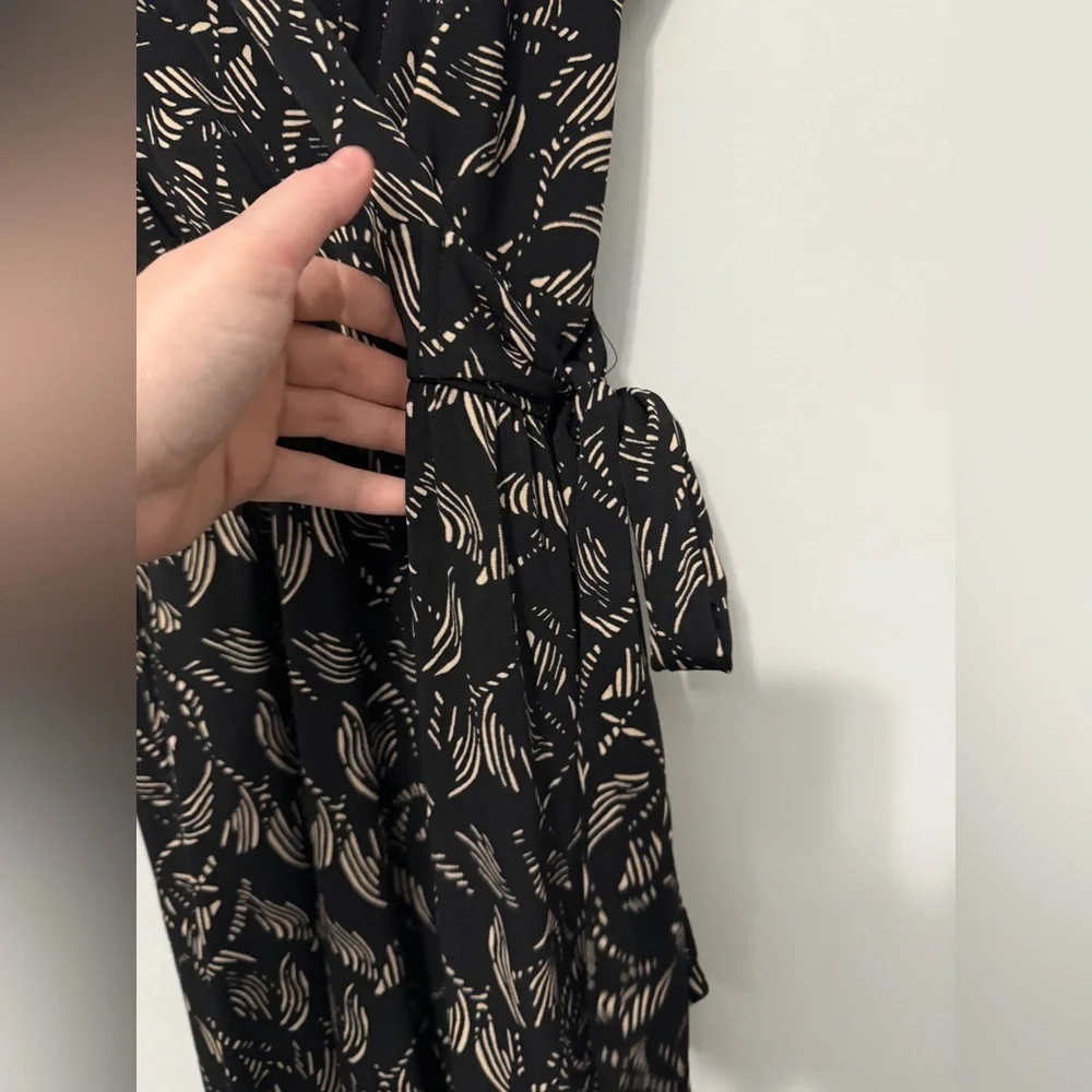 Kaileigh Rochelle Knit Jumpsuit NWOT - Picture 3 of 6